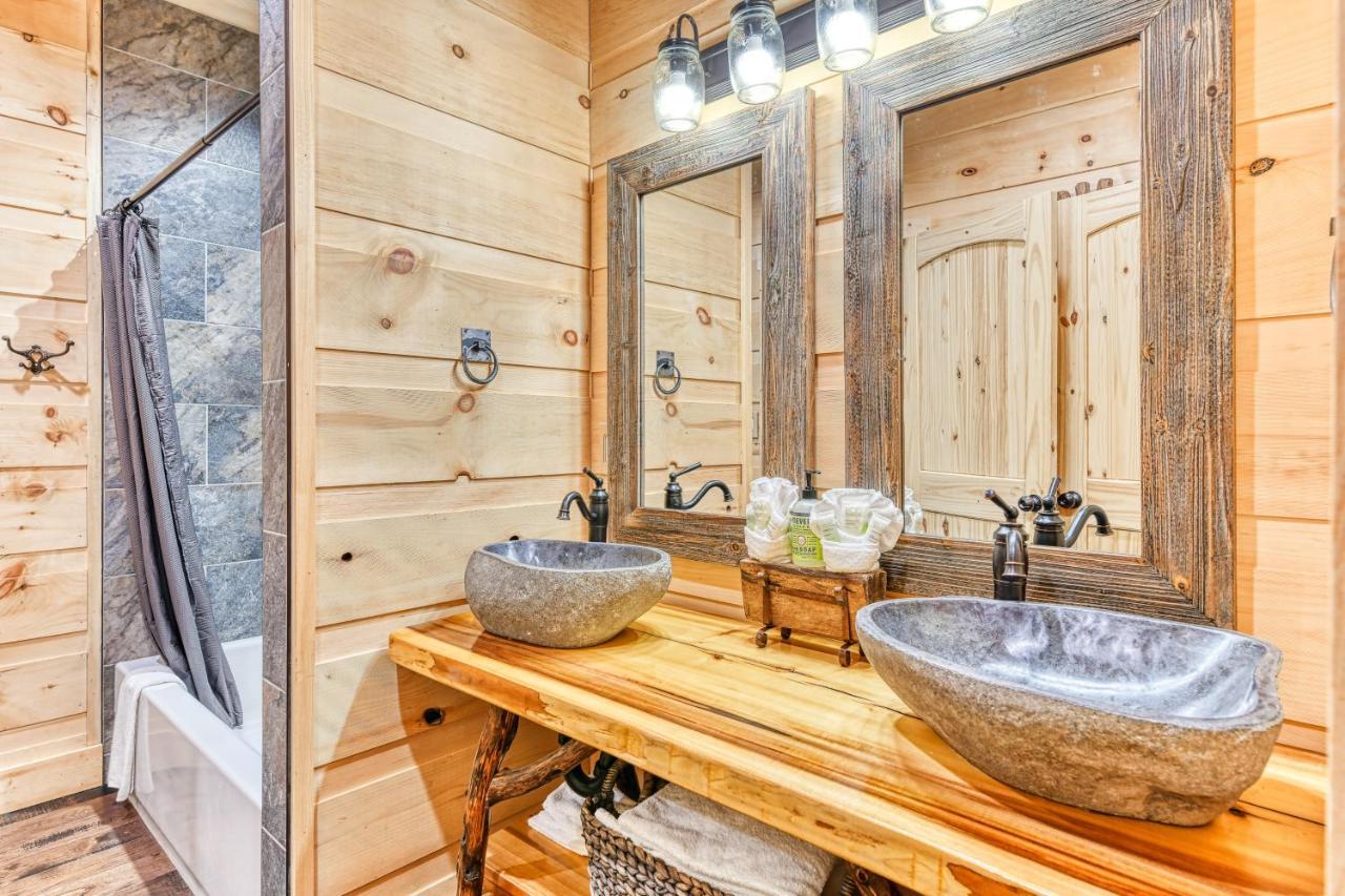 The Grand Fir Villa Gatlinburg Exterior photo